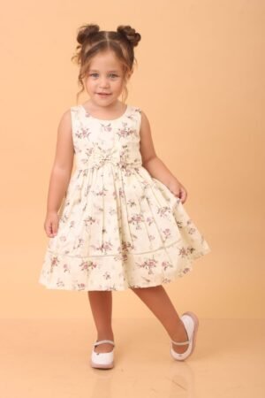 Vestido Offwhite com Flores Lilás