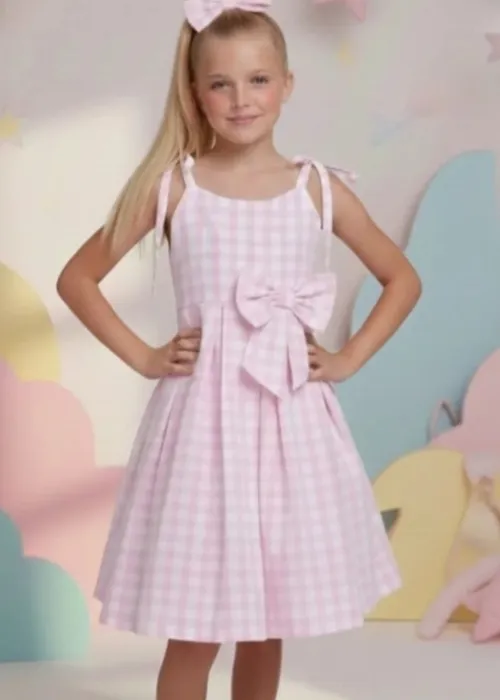 Vestido xadrez rosa com tule